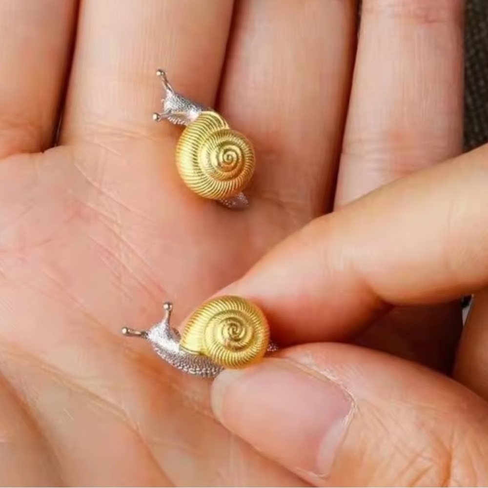 Snail Petite Gold Silver Earrings - Picture 2 of 9